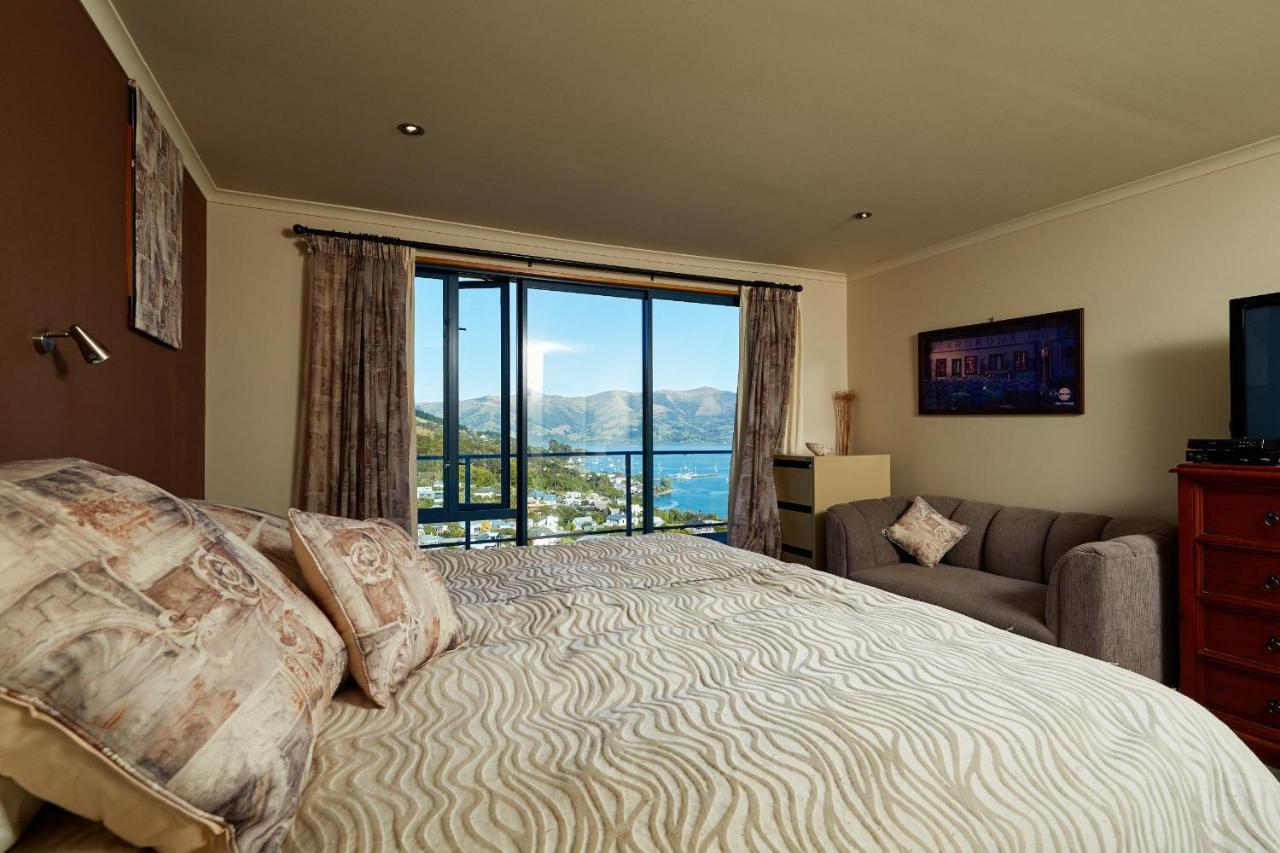 Akaroa Holiday Home Spacious And Quite With Stunning Harbour Views And Close To Town Bagian luar foto